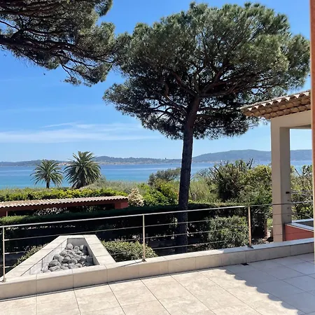 Face A Saint Tropez *